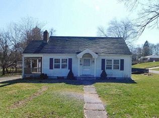 13 Van Wagner Rd, Highland, NY 12528