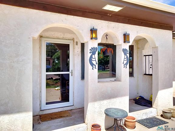 4th image of 3004 Las Palomas Rd