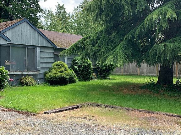 3rd image of 17015 52nd Ave W