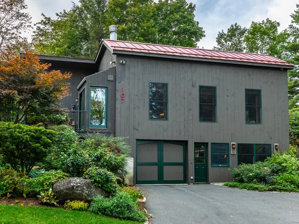 107 Island Trail, Morris, CT 06763