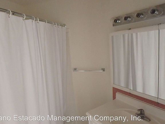 5th image of 2312 14th Ave APT 207