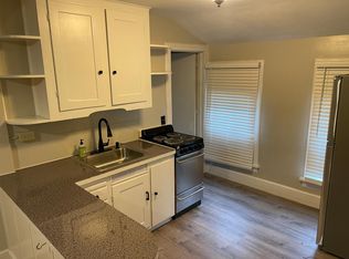 921 W Kalamazoo Ave #4, Kalamazoo, MI 49007