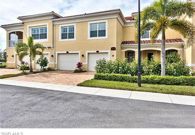 1st image of 23400 Alamanda Dr #101