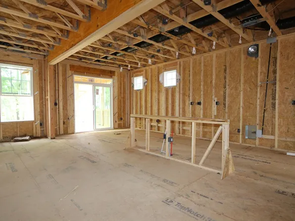 2312 Englemann Dr, Apex, NC 27502