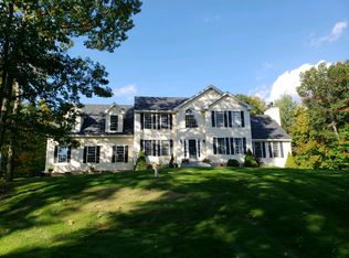 22 Evelyn St, Hooksett, NH 03106