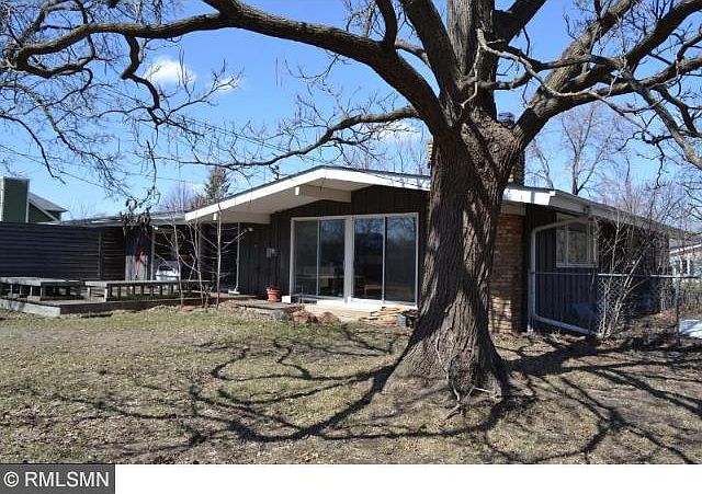 2nd image of 9019 N Minnehaha Cir