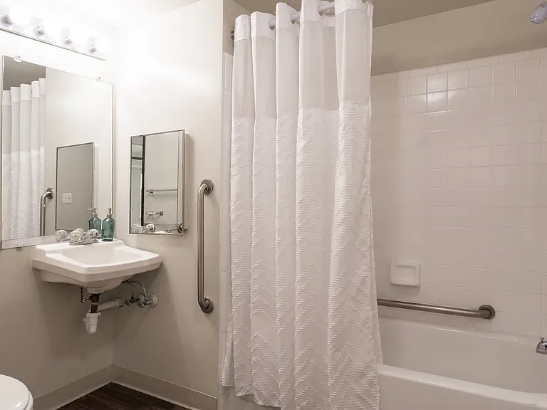 2396 Leslie Cir — Photo 26