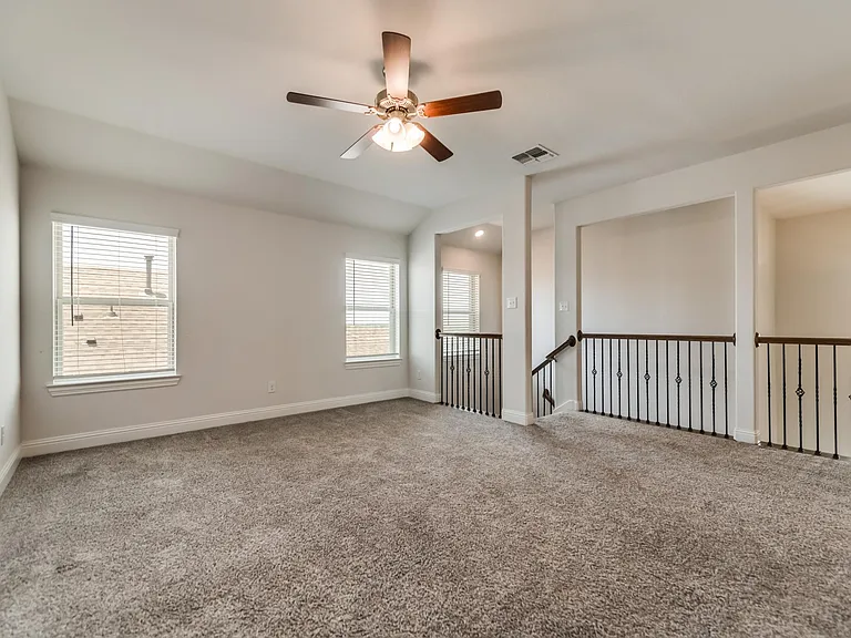 1216 Gibson Dr — Photo 28