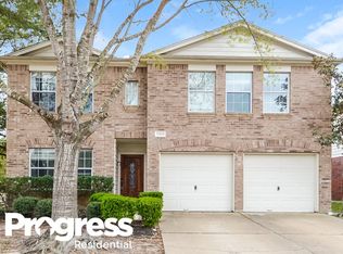 17411 Hoover Garden Dr, Houston, TX 77095