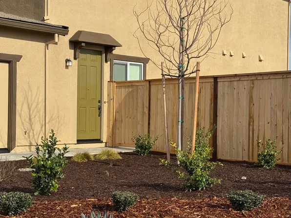 12784 Spotted Wren Cir #Adu, Rancho Cordova, CA 95742