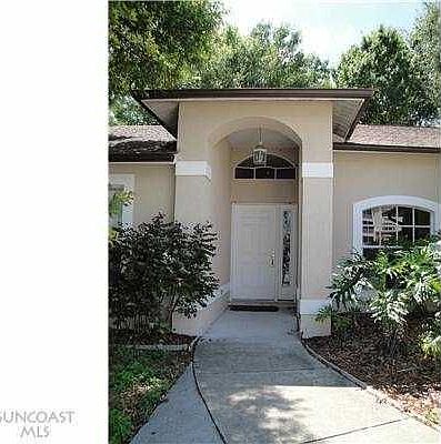 2nd image of 10572 Lake Vista Dr