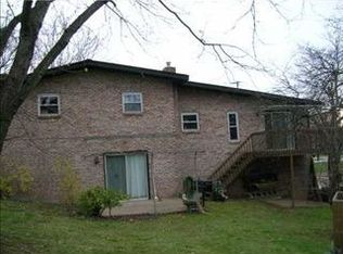 2460 Saunders Station Rd, Monroeville, PA 15146