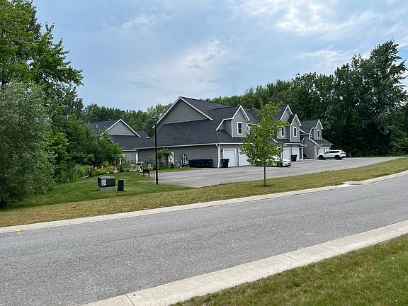 3rd image of 2074 Community Ln #108