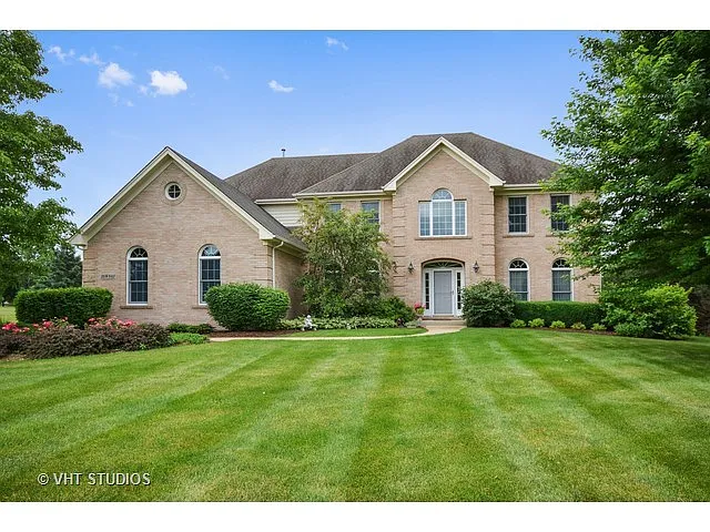 36W843 Red Gate Ct photo 1