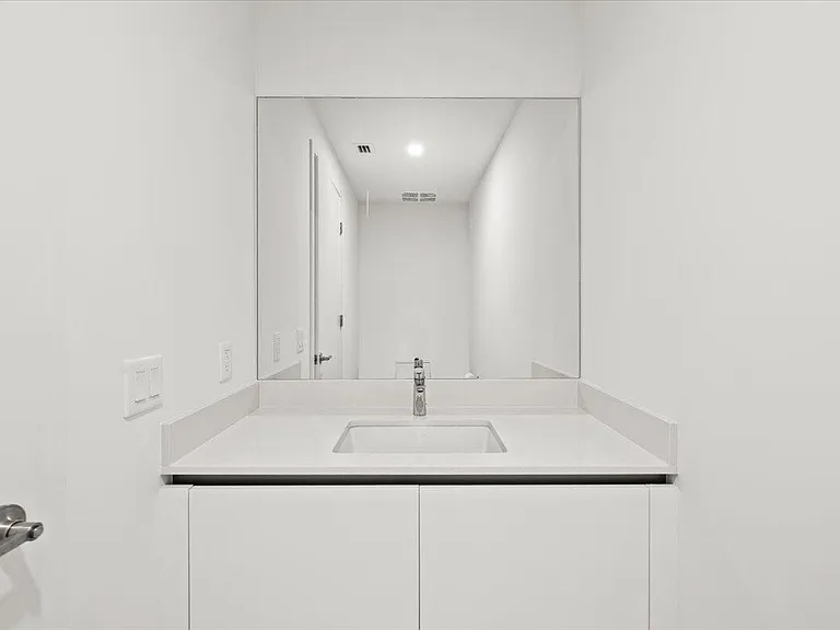 900 N Ocean Blvd #305 — Photo 8