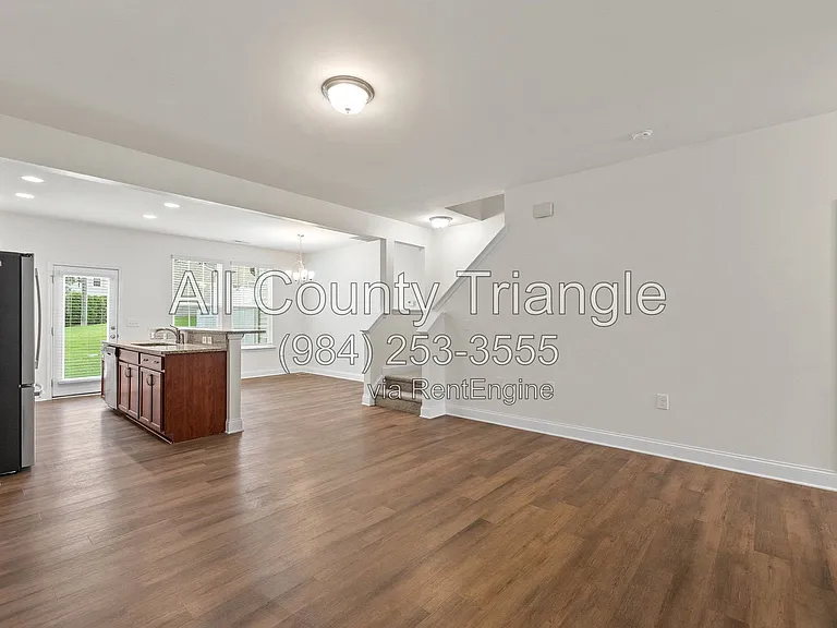 1005 Amber Shadow Dr — Photo 9