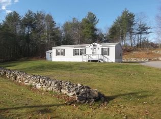 4 Cape Hill Rd, Jefferson, ME 04348