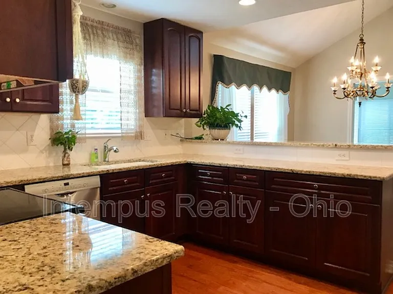 6346 Grassmere Dr — Photo 12