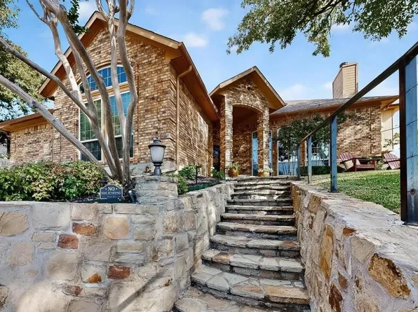 2806 Sausalito Dr, Carrollton, TX 75007