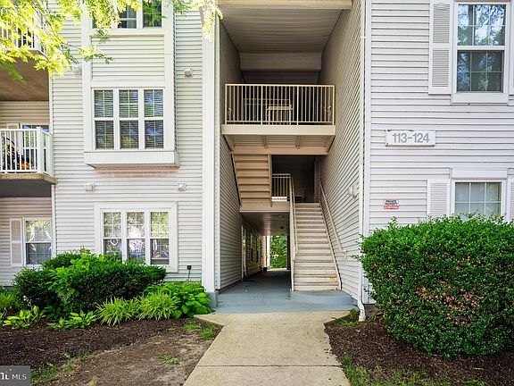 4th image of 115 Stone Hurst Ct #115