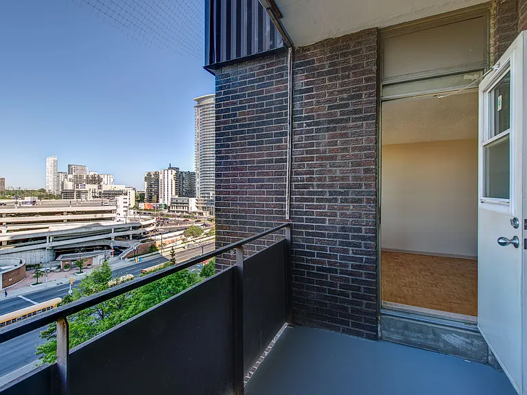 2600 Don Mills Rd — Photo 37