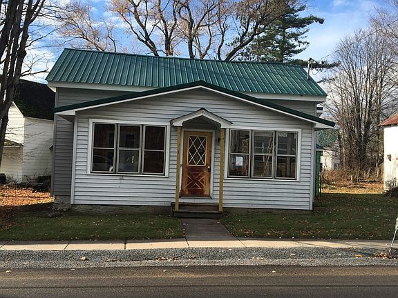2nd image of 5009 Division St
