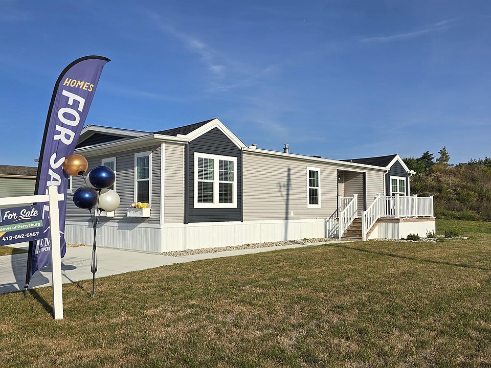 Exterior Image-20-Champion 201 Meadows of Perrysburg