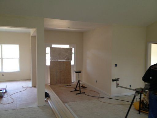 2nd image of 1218 Maples Glen Ln