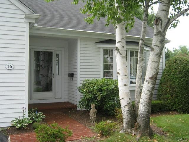 2nd image of 16 Emerson Ct