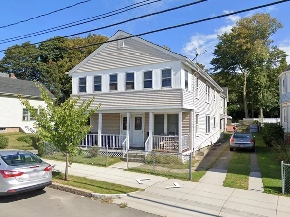 1144 Plymouth Ave, Fall River, MA 02721