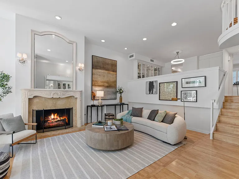 9501 W Olympic Blvd — Photo 33
