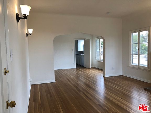 2nd image of 2926 12th Ave