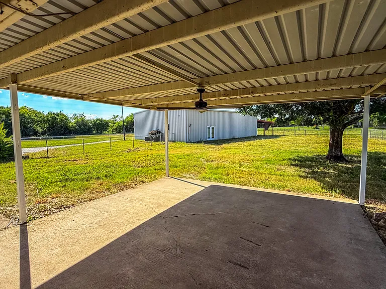 200 N Sorrells Rd — Photo 21