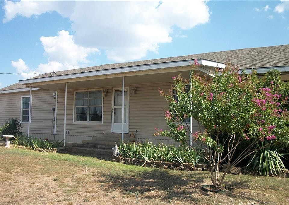 1st image of 549 Bluebonnett Ln