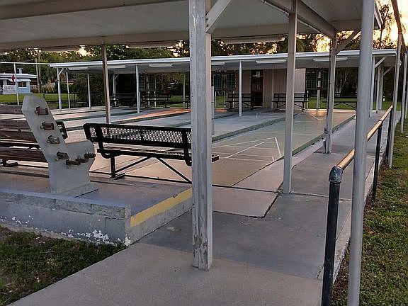 3rd image of 2419 Gulf To Bay Blvd Lot 913