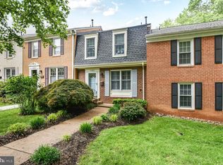 11856 Saint Trinians Ct, Reston, VA 20191