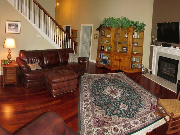 2nd image of 3606 Cormorant Cir