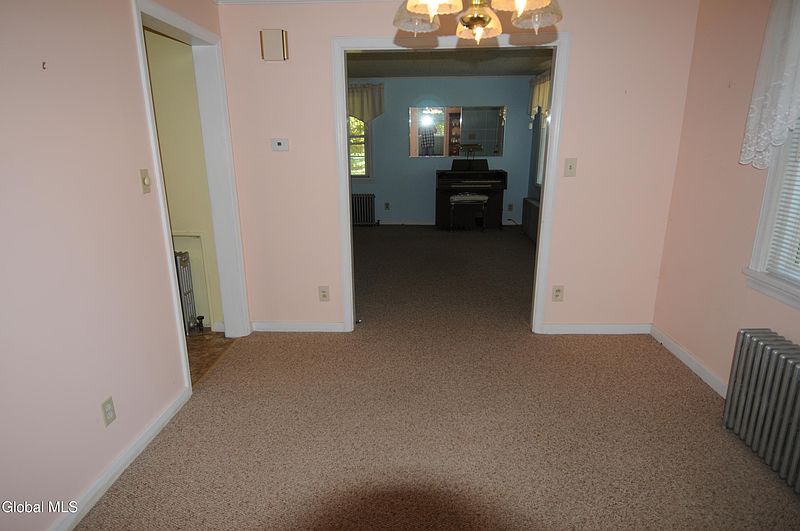 3rd image of 7381 Church Road