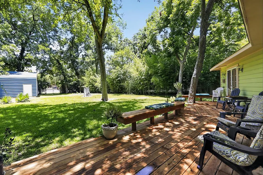 3 bed, 2.5 bath, 2500 sqft, $3,000 — Photo 3