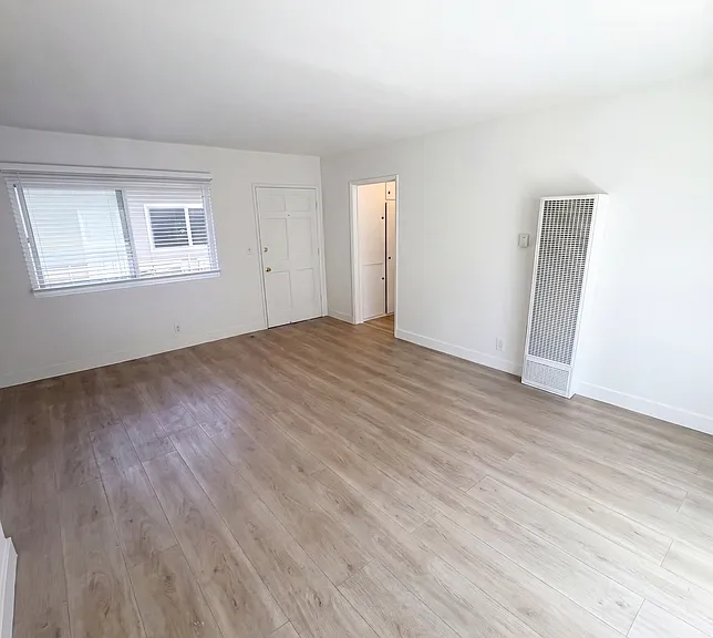 474 Sherman Ave #6 — Photo 1