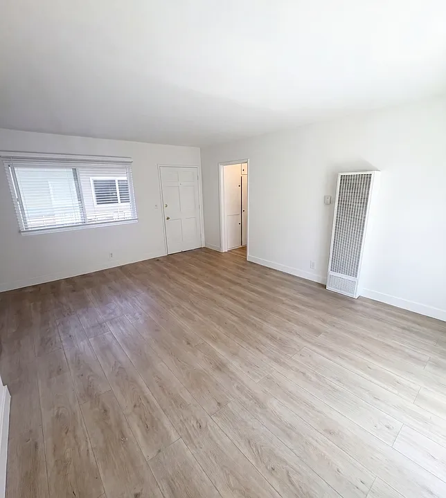 474 Sherman Ave #6
