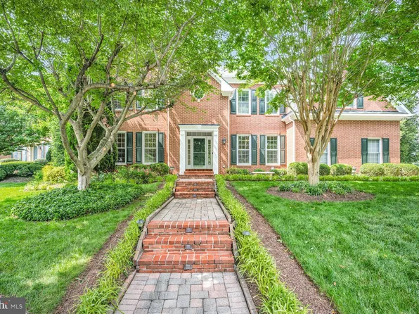 17826 Cricket Hill Dr, Germantown, MD 20874