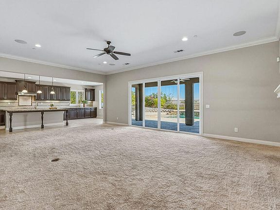 5th image of 73636 Vermeer Way