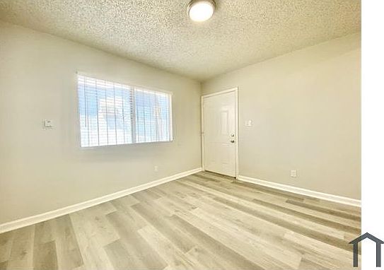 5th image of 7711 S San Pedro St #2