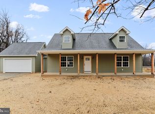 91 Good Folks Rd, Kearneysville, WV 25430