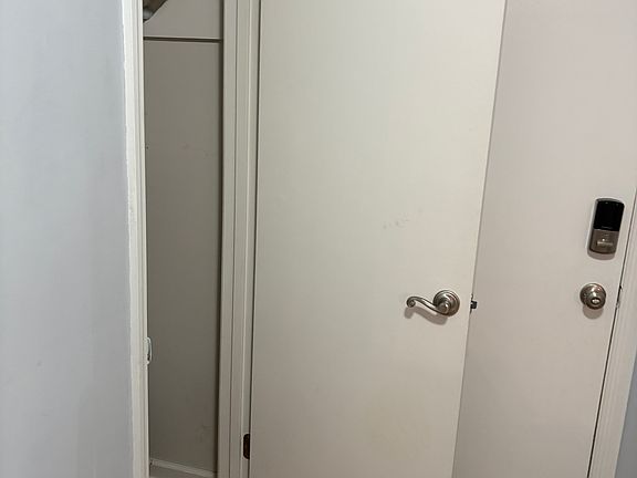 5th image of 4453 Shadowood Dr