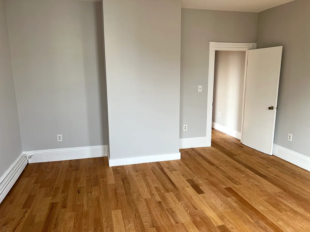 Building Photo - 30 Otis St #3