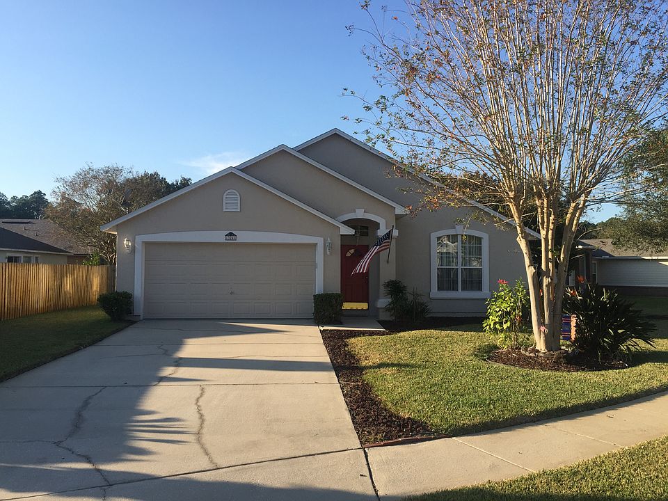 1st image of 324 Johns Glen Dr