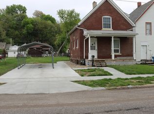 403 N 7th St, Council Bluffs, IA 51503