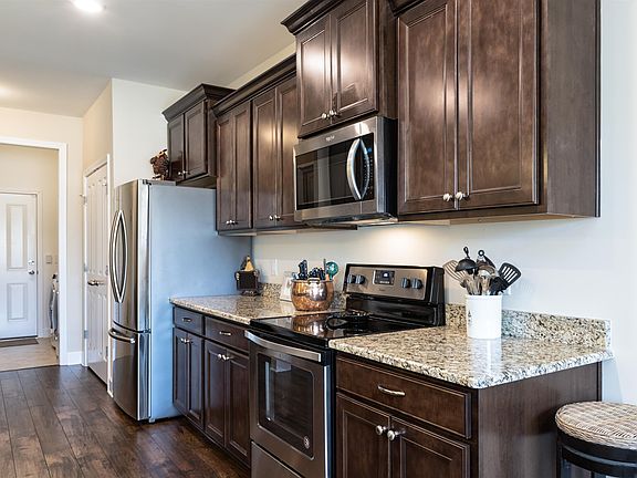 5th image of 6013 Porterhouse Dr